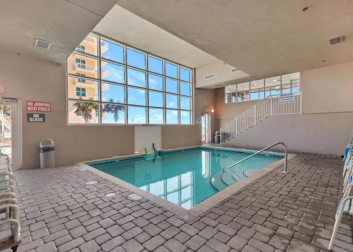 Crystal Shores West 906