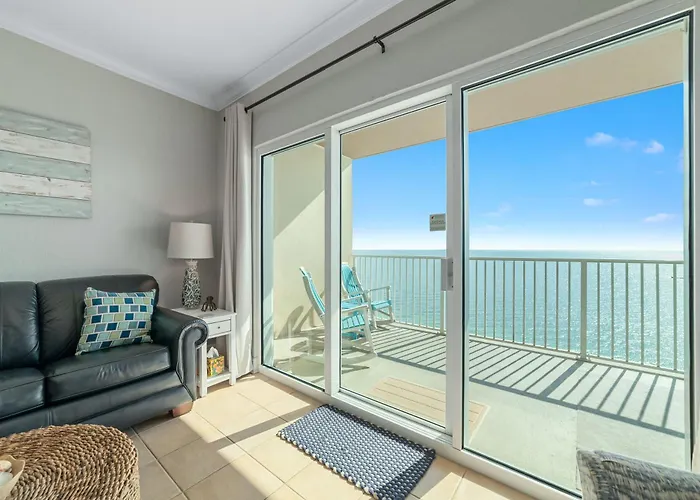 Holiday home Crystal Shores West 906
